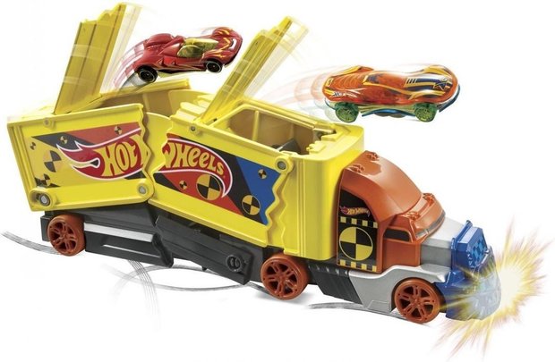 HOT WHEELS SUPER STUNT TRANSPORTER 13X35CM