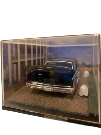 048 - Modelauto Lincoln Continental - De James Bond Car Collecte 